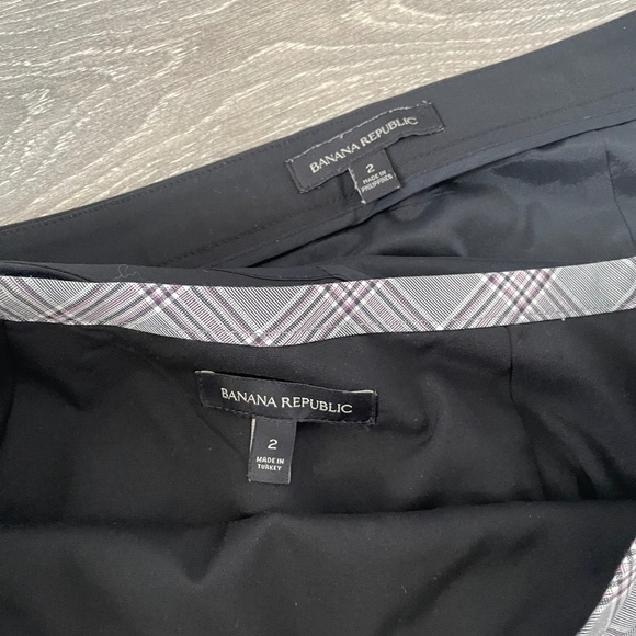 Banana republic skirts - Picture 2 of 2